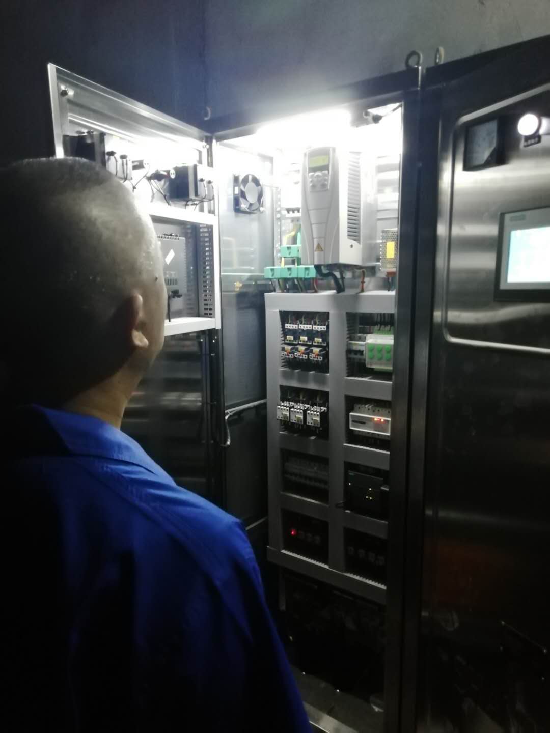 水木清華:上錦機(jī)械.jpg 水木清華:上錦機(jī)械.jpg