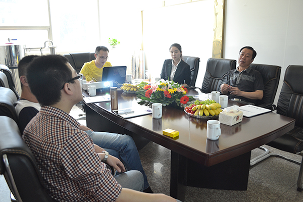 山東黃河集團就公司供水技術(shù)前來考察參觀