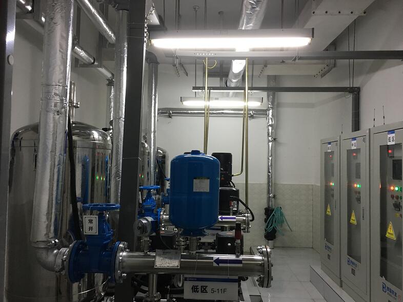 無負(fù)壓變頻供水設(shè)備報價